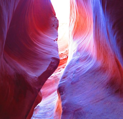 Spooky and Peek-a-Boo slot canyons in Escalante